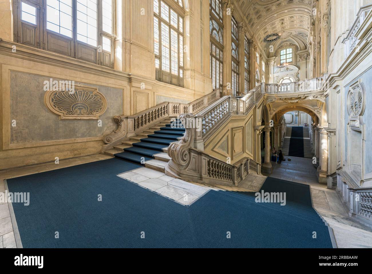 Treppe, Treppenhaus Palazzo Madama, Architekt Filippo Juvarra, Barock, Turin, Piemont, Italien, UNESCO-Weltkulturerbe Stockfoto