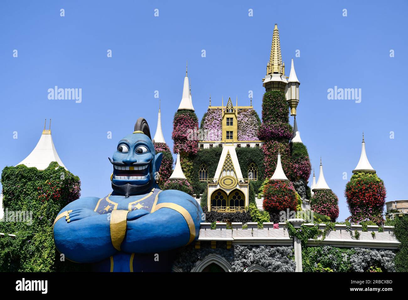 Der wunderschöne und farbenfrohe Dubai Miracle Garden. Stockfoto