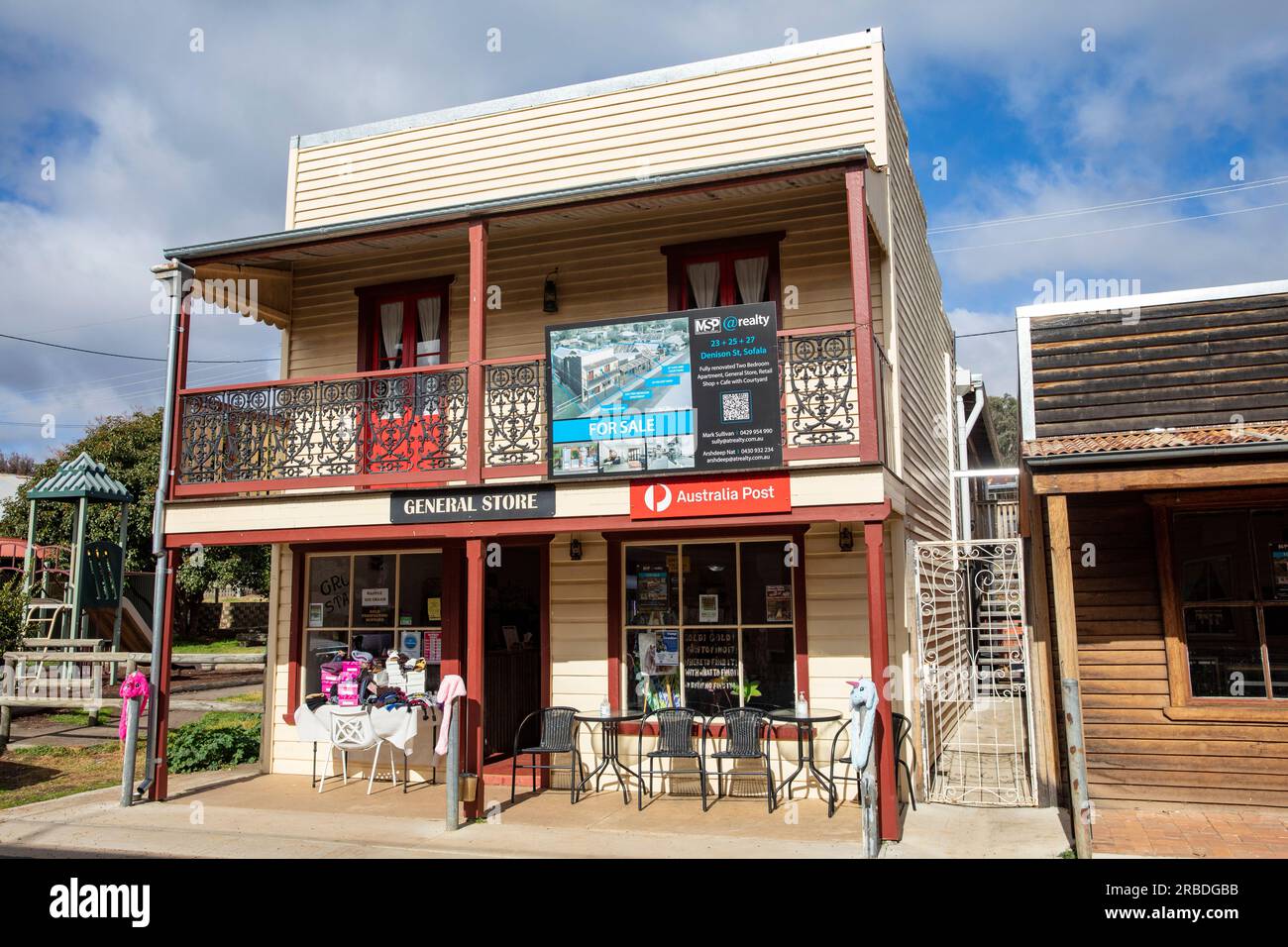 2023, die historische ehemalige Goldgräberstadt Sofala in Zentral-West-NSW, das Kaufhaus und Postamt im Dorf, New South Wales, Australien Stockfoto