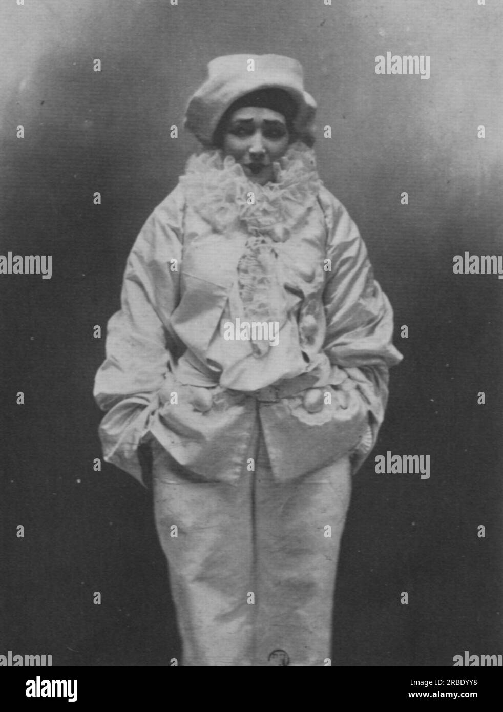 Sarah Bernhardt als Pierrot von Felix Nadar Stockfoto