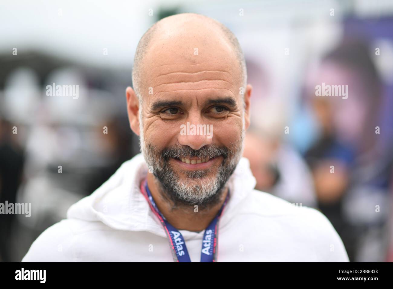 9. Juli 2023: Silverstone Circuit, Northamptonshire, England: Formel 1 2023 Aramco F1 Grand Prix: Wettkampftag; Pep Guardiola trifft am Silverstone Paddock ein Stockfoto