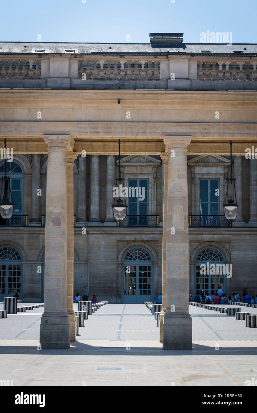 Courtyard of Honour, Palais-Royal, ein ehemaliger französischer Königspalast in der Rue Saint-Honoré im 1. Arrondissement, Paris, Frankreich Stockfoto