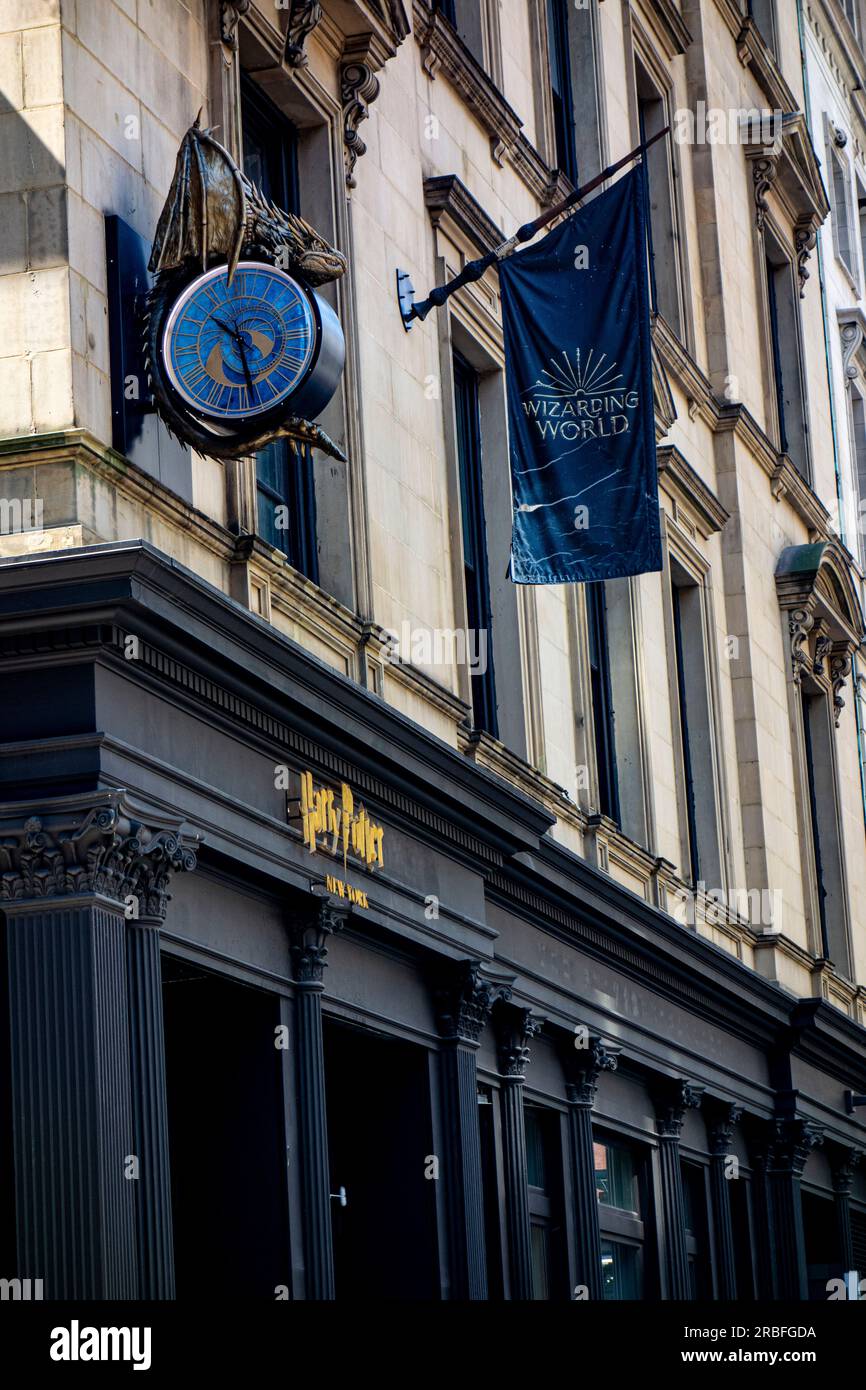 Harry Potter Store auf der Fifth Avenue im Flatiron District, New York City, NY, USA Stockfoto