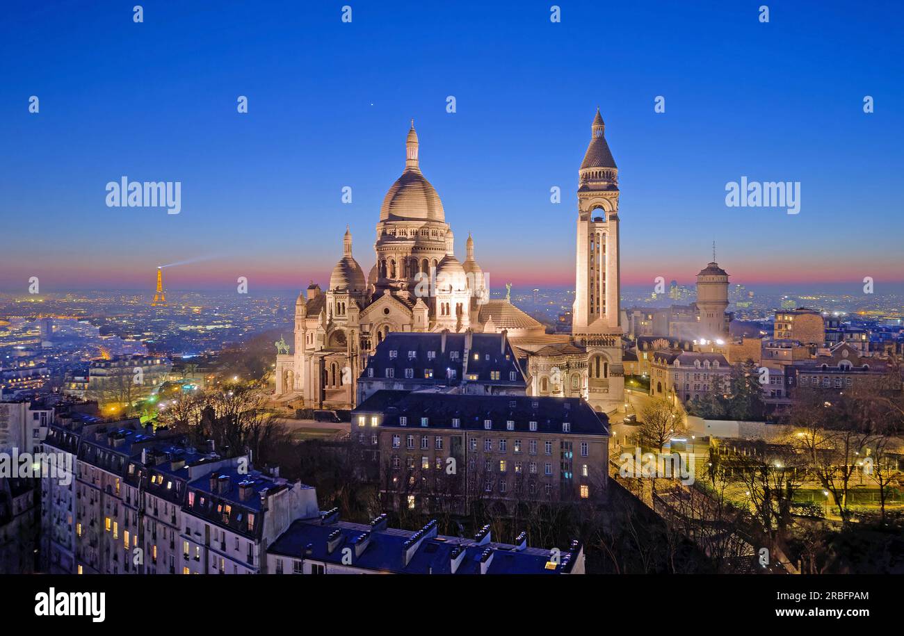 Frankreich, Paris (75), La basilique du Sacré Coeur sur la colline de Montmartre (vue aérienne) // Frankreich, Paris (75), die Basilika von Sacre Coeur ON Stockfoto