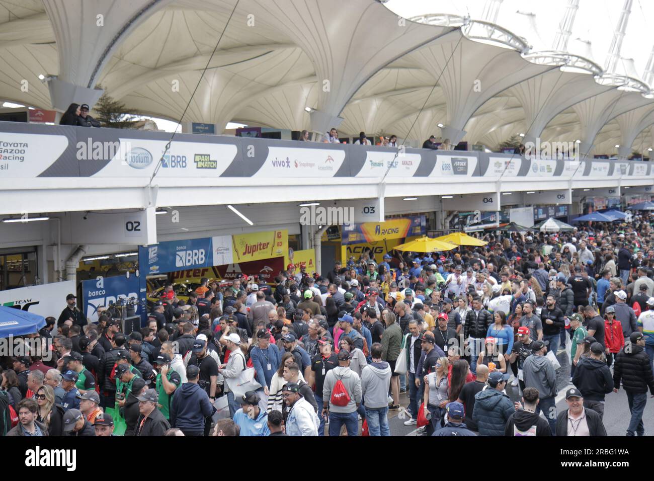 Sao Paulo, Sao Paulo, Brasilien. 9. Juli 2023. Sao Paulo (SP), 07/09/2023 - STOCK CAR/AUTOMOBILISM/INTERLAGOS/SP - View of the Stock Car at Interlagos this Sunday (09 Uhr), an der Interlagos-Strecke, südlich von Sao Paulo. Matias Rossi gewann das erste Rennen und Ricardo Zonta gewann das Rennen 2, Felipe Massa und Batista vervollständigten das Podium beider Rennen. (Kreditbild: © Fabricio Bomjardim/TheNEWS2 via ZUMA Press Wire) NUR REDAKTIONELLE VERWENDUNG! Nicht für den kommerziellen GEBRAUCH! Stockfoto