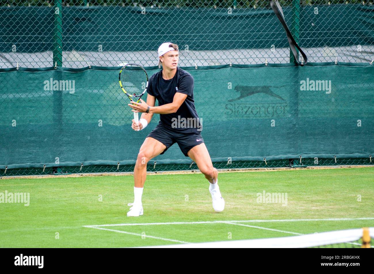 Bei den Wimbledon Championships 2023, die vom All England Tennis Club ausgerichtet werden, wurden Coco Gauff, Christopher Eubanks und Elina Svitolina vorgestellt. Stockfoto