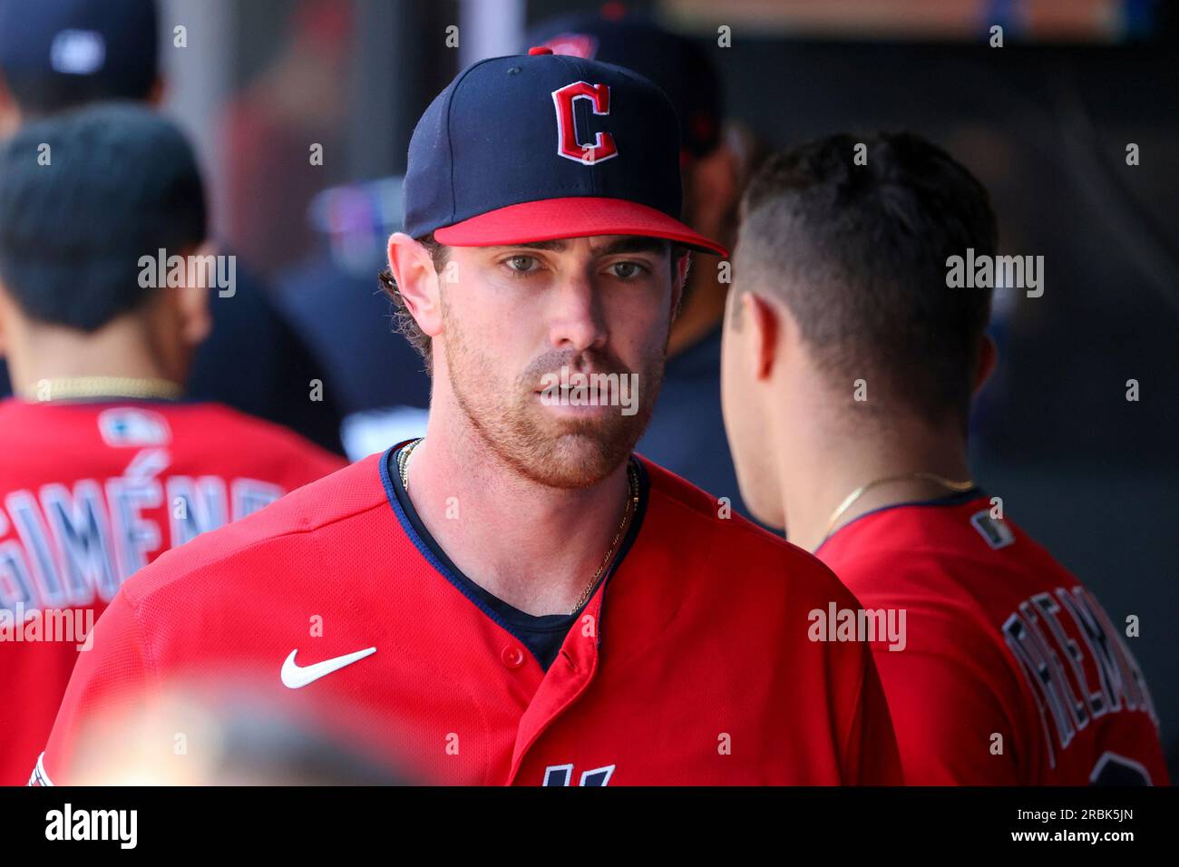 CLEVELAND, OH - JULY 09: Cleveland Guardians starting pitcher Shane Bieber (57) in the dugout following the second inning of the Major League Baseball game between the Kansas City Royals and Cleveland Guardians on July 9, 2023, at Progressive Field in Cleveland, OH. (Photo by Frank Jansky/Icon Sportswire) (Icon Sportswire via AP Images) Stockfoto