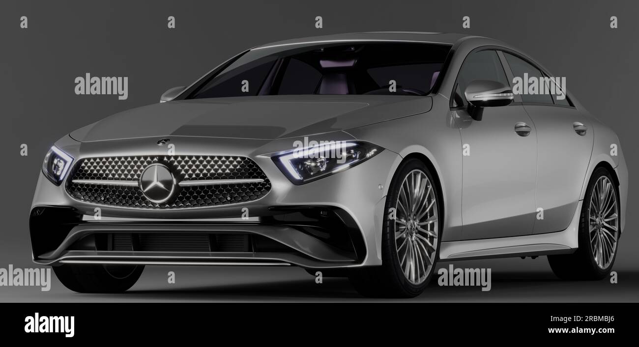 Das Mercedes CLS Coupé fasziniert mit seinen zeitlos eleganten Linien und seinem modernen, luxuriösen Charakter. Stockfoto