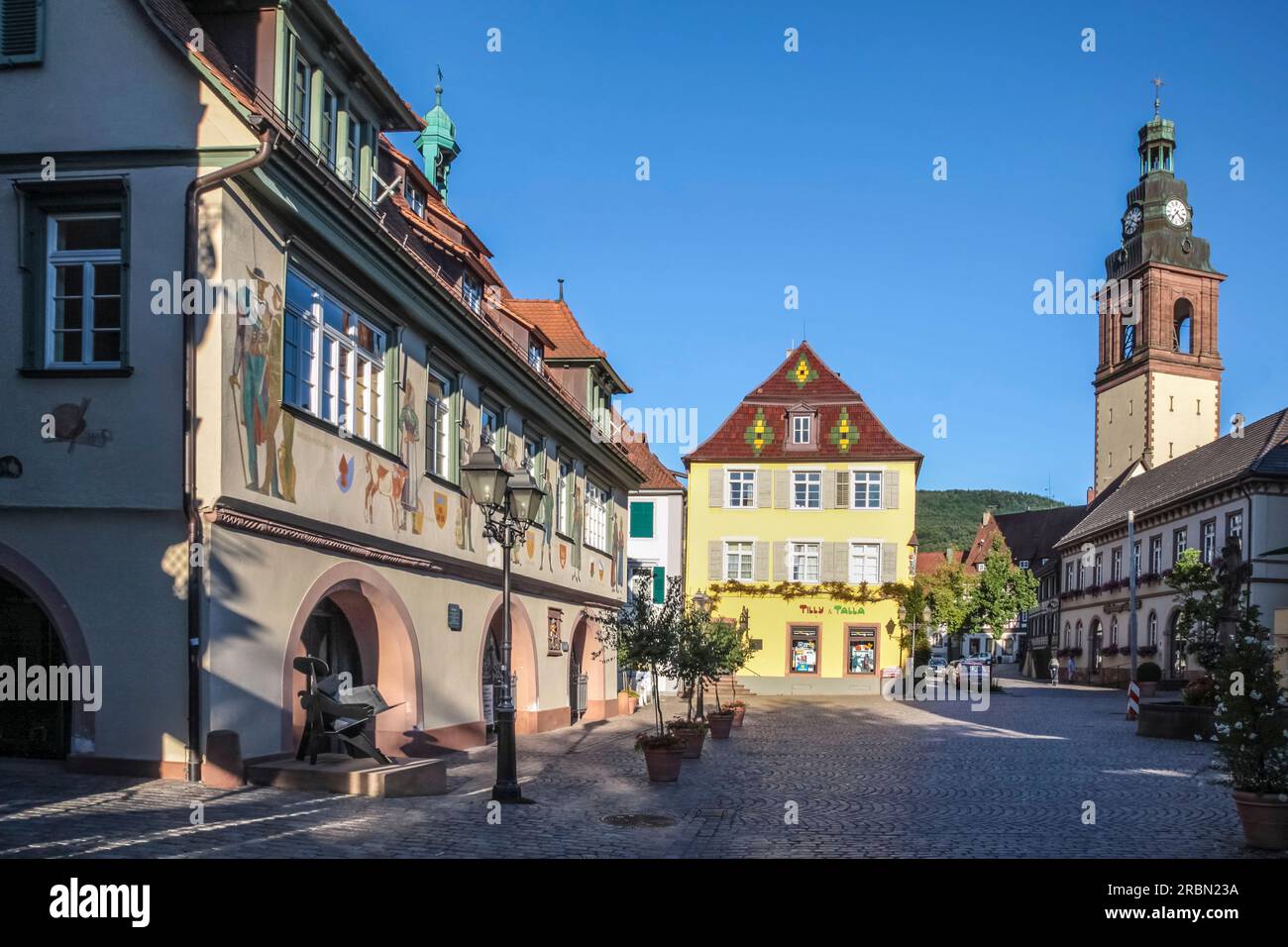 Historische Häuser auf dem Marktplatz Haslach im Kinziger Tal, Schwarzwald, Baden-Württemberg, Deutschland Stockfoto