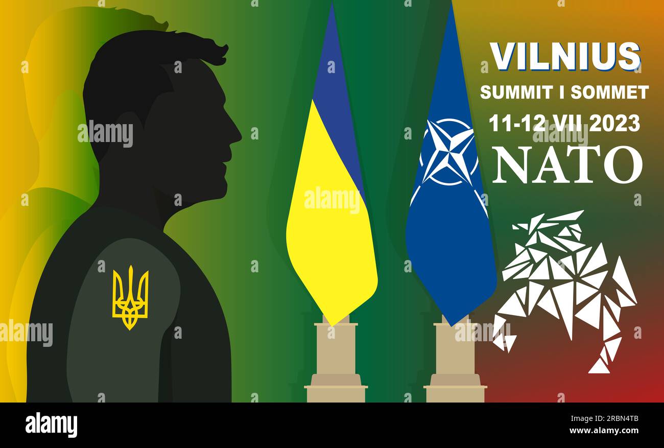 Der ukrainische Präsident Volodymyr Zelensky sieht sich das Logo des NATO-Gipfels an, der im Juli 2023 in Vilnius stattfinden wird. Stockfoto