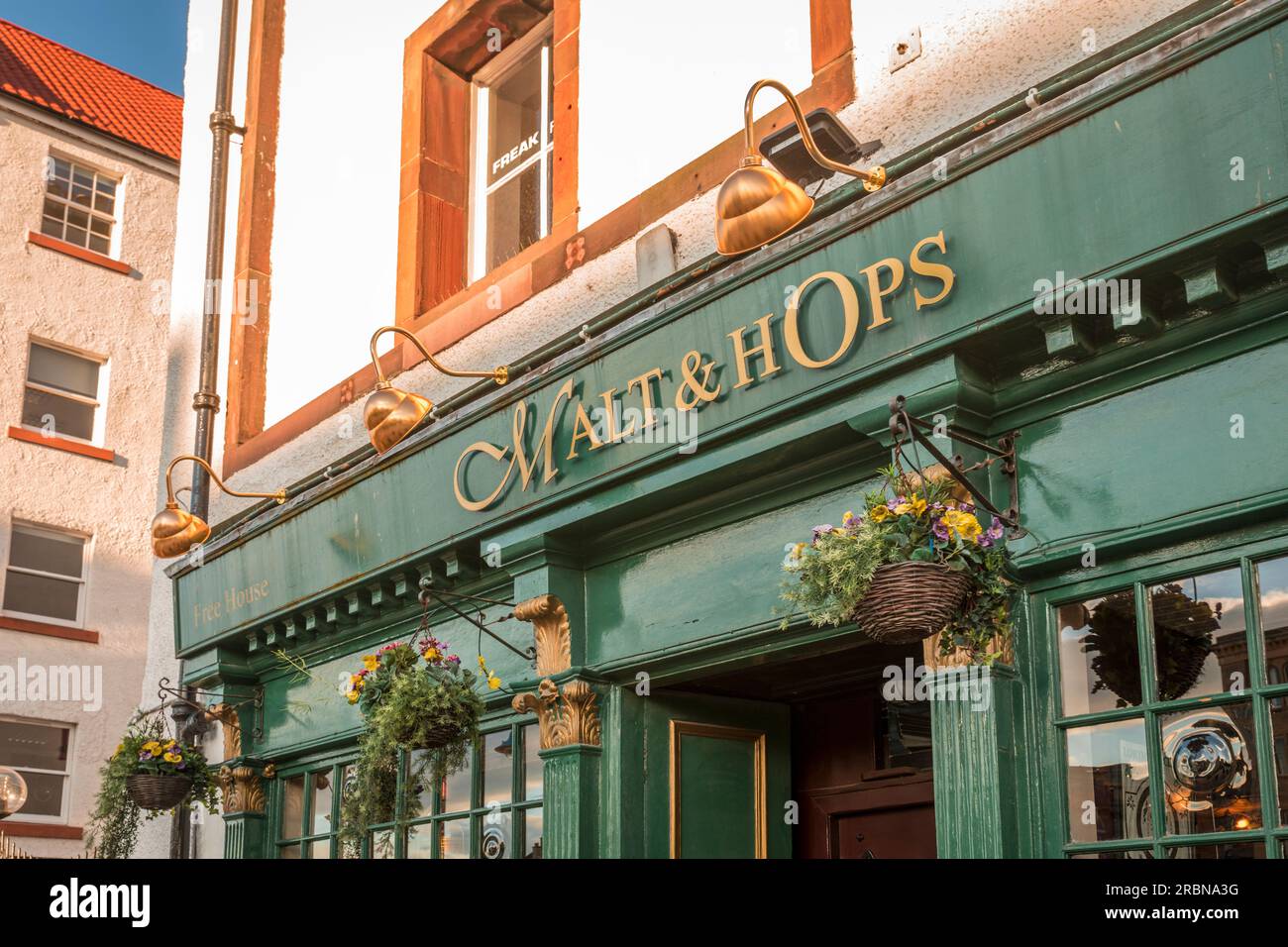 Traditioneller Pub am Ufer in Leith, Edinburgh, Stadt Edinburgh, Schottland, Großbritannien Stockfoto