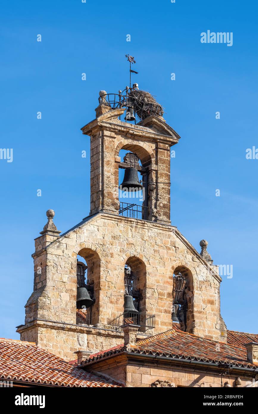 Kirche San Martin Bell Gable - Salamanca, Spanien Stockfoto