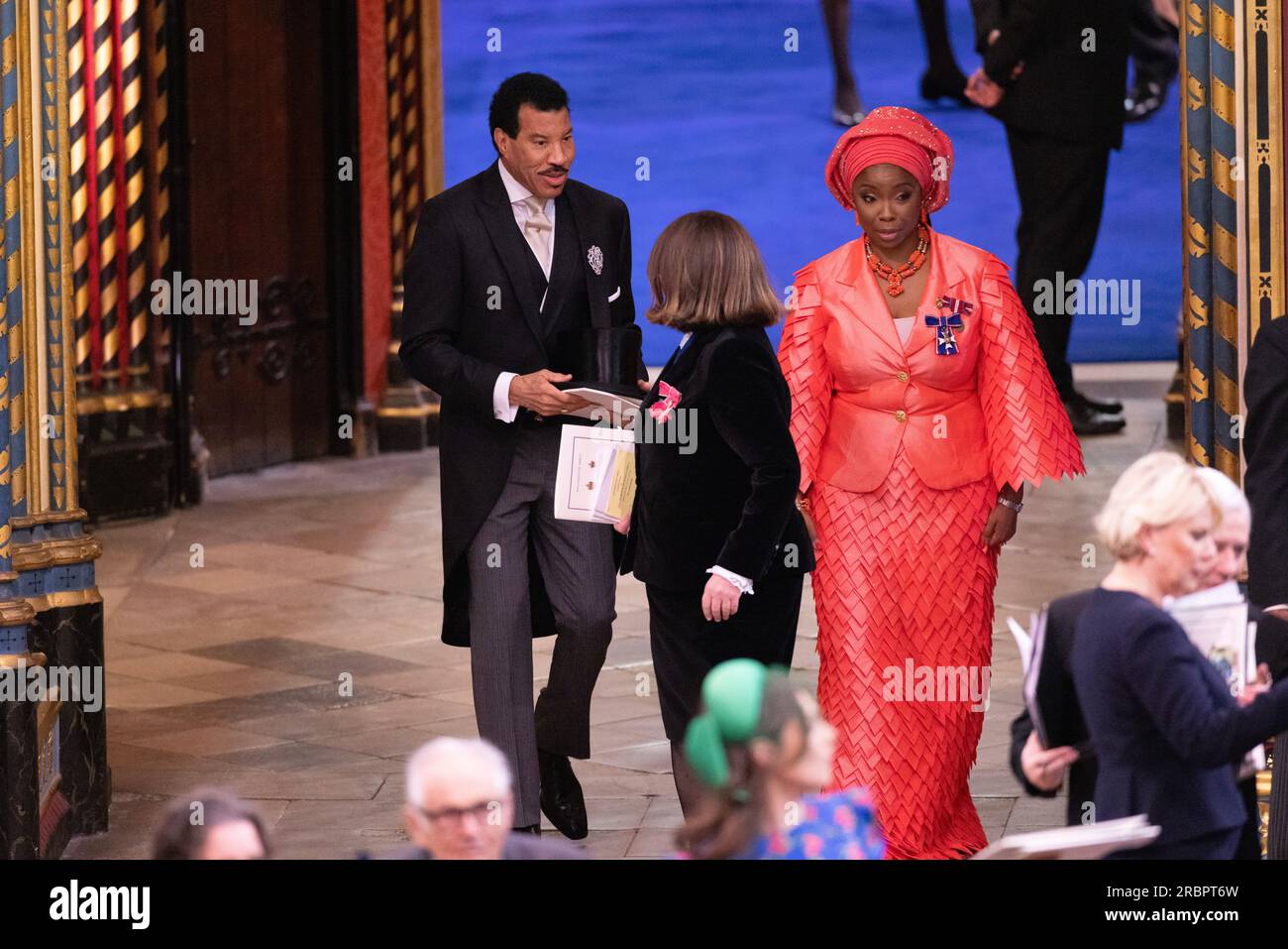 Lionel Richie besucht die Krönung von König Charles III. In Westminster Abbey, London, Großbritannien Stockfoto