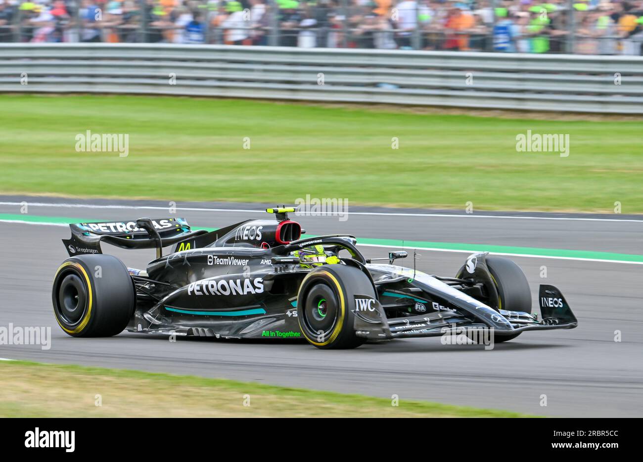 Silverstone, Towcester, Northamptonshire, Großbritannien, am 09 2023. Juli. Lewis Hamilton, Mercedes, während des Formel 1-Rennens beim Formel 1 Aramco British Grand Prix in Silverstone, Towcester, Northamptonshire, Großbritannien am 09 2023. Juli. Francis Knight/Alamy Live News Stockfoto