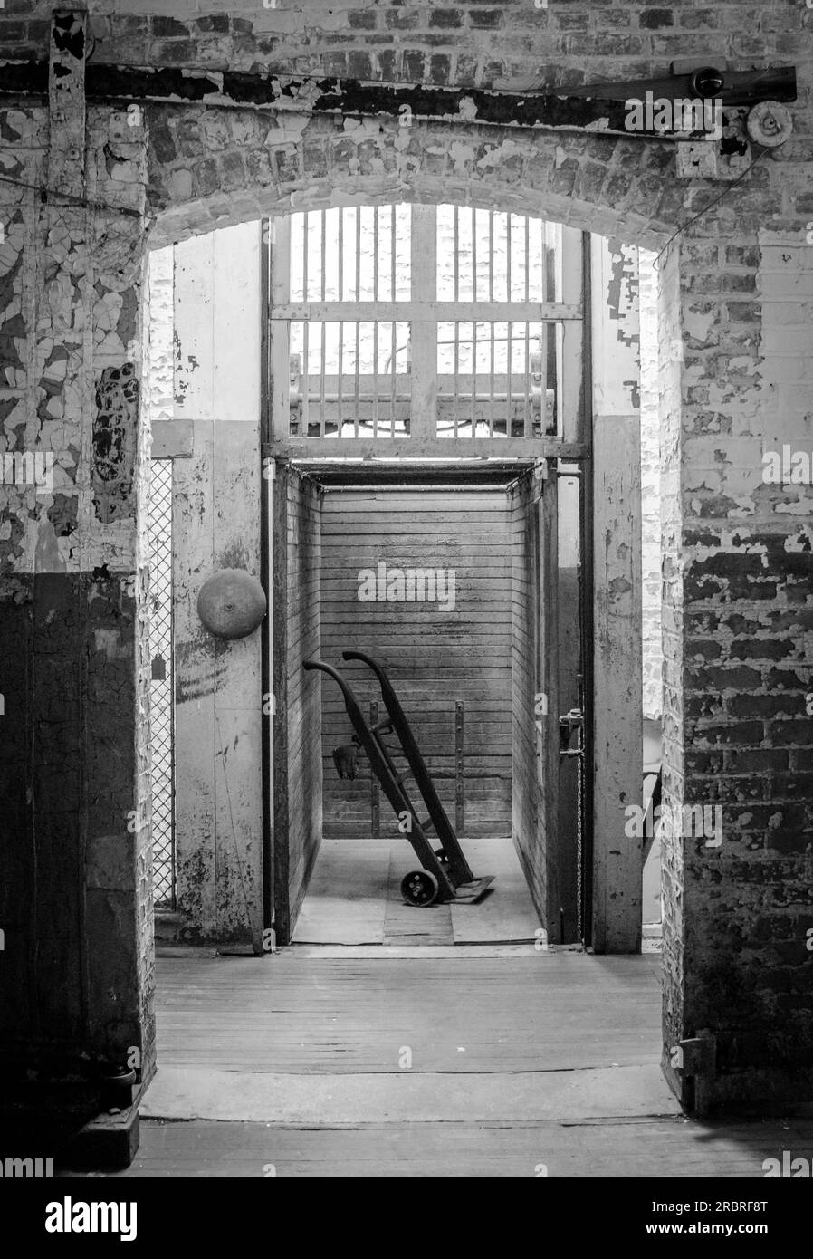 Lonaconing Silk Mill, eine der letzten intakten Seidenmühlen des Landes, befindet sich in Lonaconing MD Stockfoto