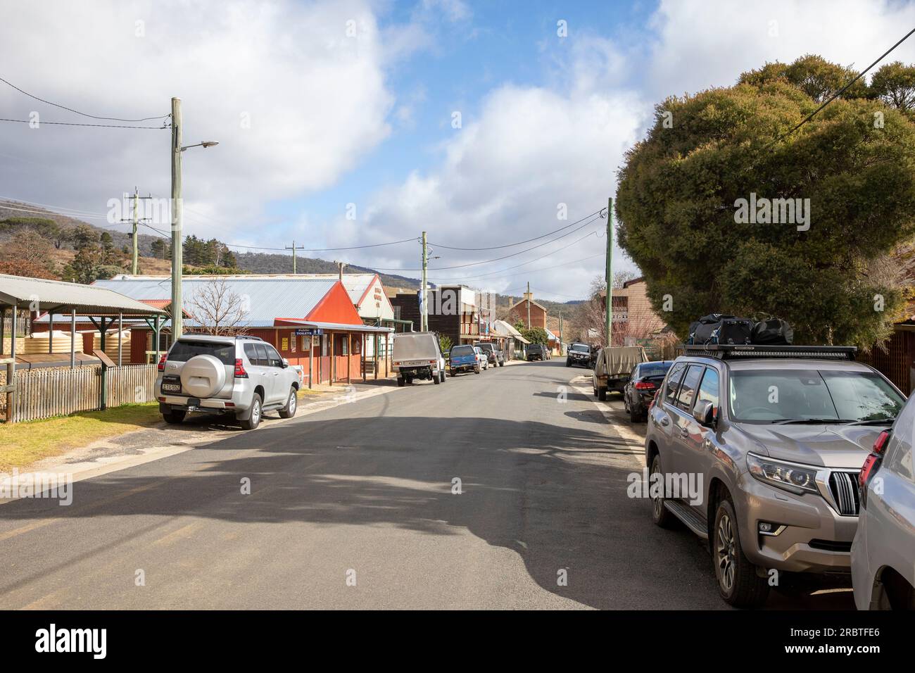 Juli 2023, Sofala Stadtzentrum, kleines NSW Dorf älteste Goldrauschstadt in Australien, historisches Anwesen in der Denison Street, New South Wales, Australien Stockfoto