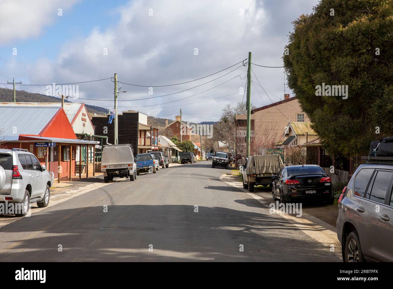 Juli 2023, Sofala Stadtzentrum, kleines NSW Dorf älteste Goldrauschstadt in Australien, historisches Anwesen in der Denison Street, New South Wales, Australien Stockfoto