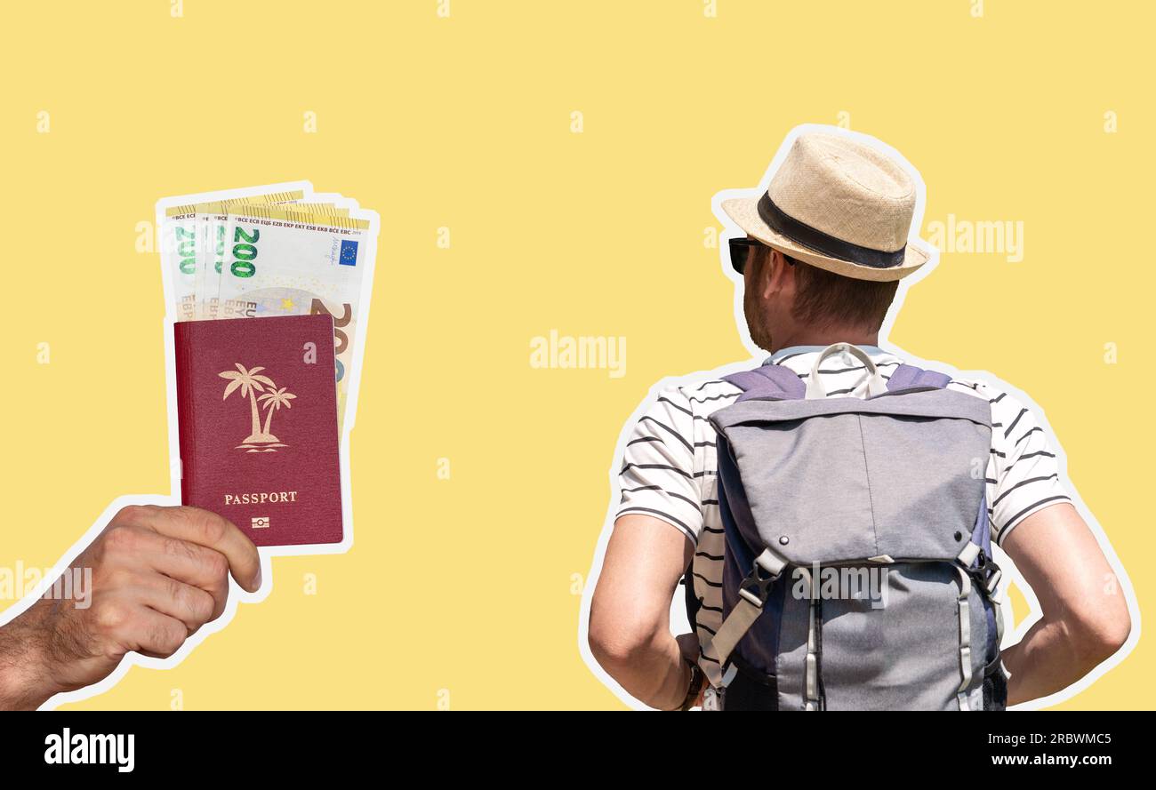Reisekonzept, Mann mit Rucksack, internationalem Pass und Euro-Banknoten in der Hand. Schneiden Sie ein Styling mit gelbem Backgro aus Stockfoto