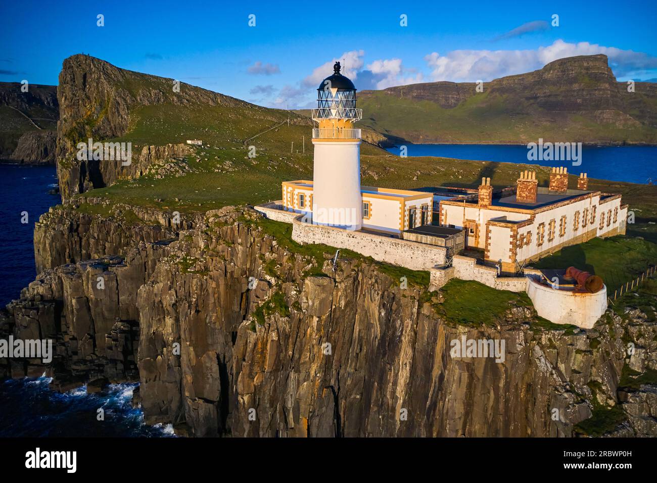 Großbritannien, Schottland, Isle of Skye, Halbinsel und Leuchtturm Neist Point Stockfoto
