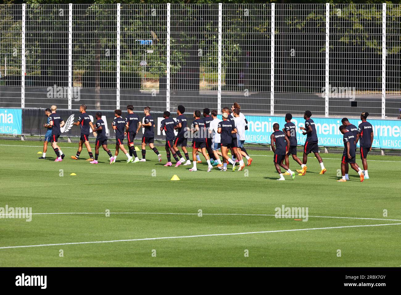 Leverkusen, Deutschland, 11.07.2023: Bayer 04 Leverkusen beginnt mit dem Training zur Vorbereitung auf die Saison 2023/24. DFL-VORSCHRIFTEN VERBIETEN DIE VERWENDUNG VON FOTOS ALS BILDSEQUENZEN UND/ODER QUASI-VIDEO. Kredit: NewsNRW / Alamy Live News Stockfoto