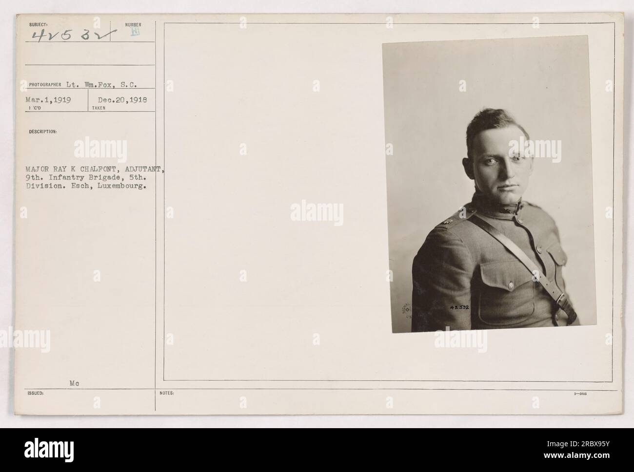 Major Ray K. Chalfont, Adjutant der 9. Infanteriebrigade, 5. Division, gefangen in Esch, Luxemburg. Foto von Lieutenant WN. Fox am 1. März 1919. Bildbeschreibungsnummer: 111-SC-42532. Zusätzliche Angaben: Hinweise zeigen, dass 41332 Fotos gemacht wurden. Stockfoto