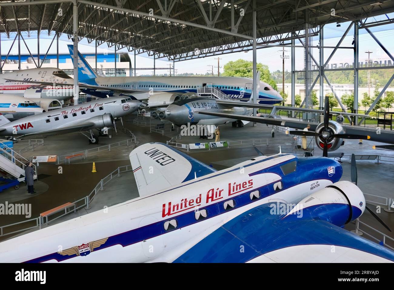 Boeing 247D erstes modernes Flugzeug DC-3 Dreamliner das Museum of Flight Seattle Washington State USA Stockfoto