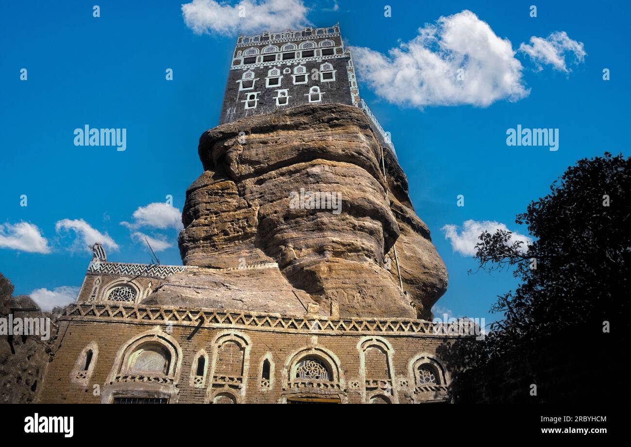 Asien Jemen - Wadi Dhahar Valley der symbolische Palast des Jemen dar Al-hajar Stockfoto