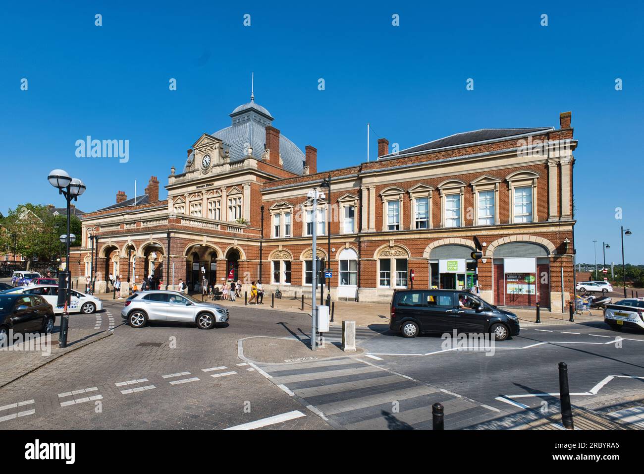 Norwich Thorpe Bahnhof von außen Stockfoto