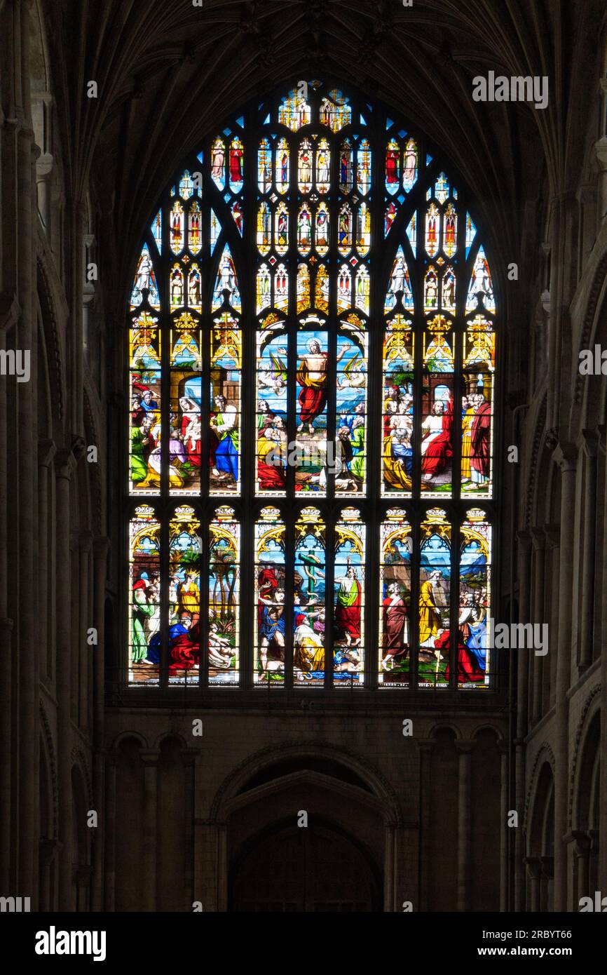 Norwich Cathedral Westfenster Stockfoto
