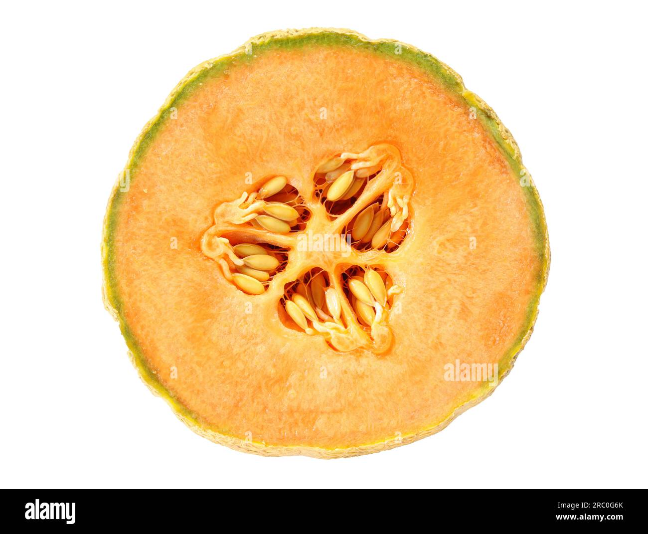 Geschnittenes Stück Cantaloupe-Melonenfrucht mit isolierten Samen auf weißem Backgorund Stockfoto