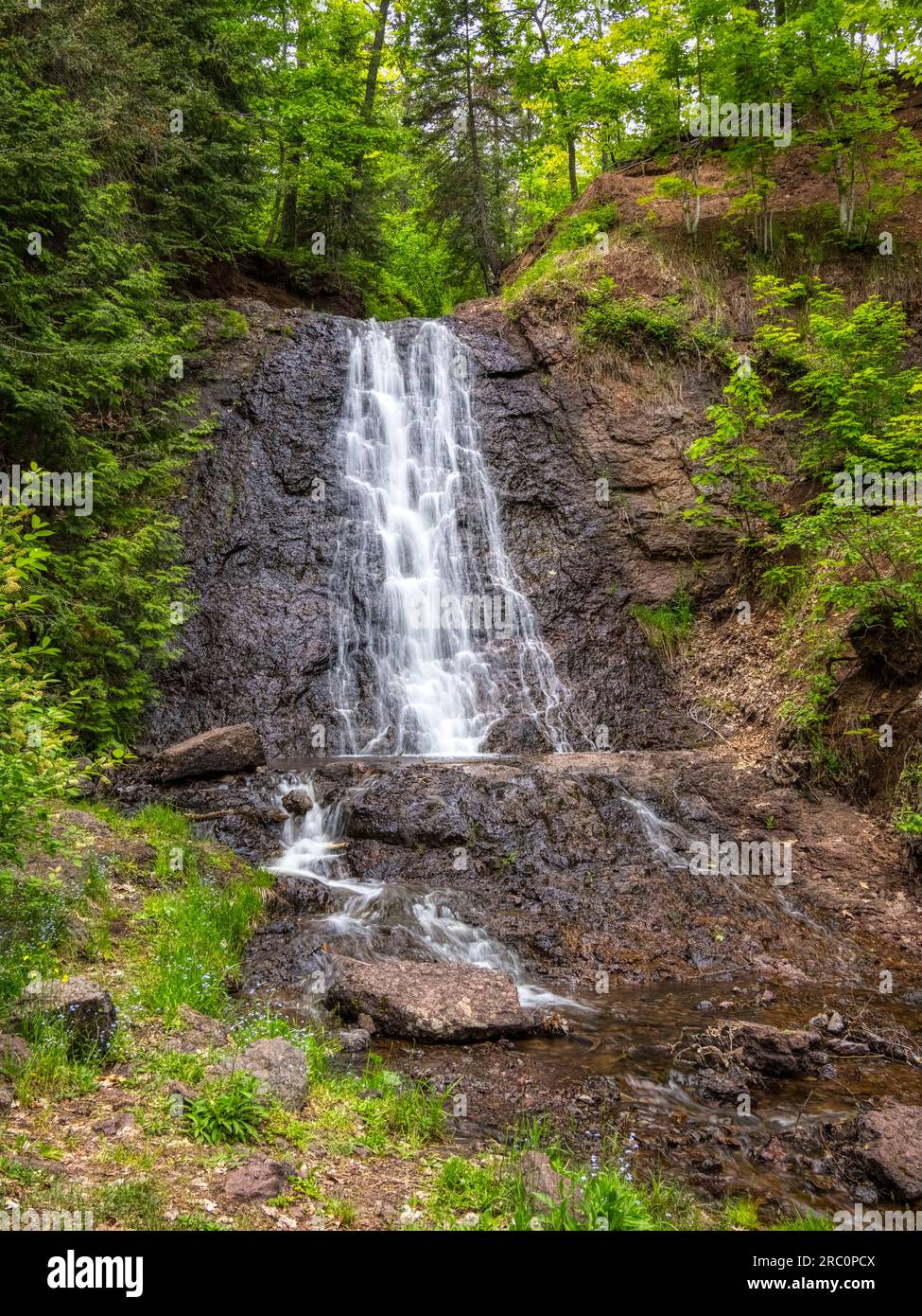 Die Haven Falls auf der Halbinsel Keweenaw in der oberen Halbinsel von Michigan in der kleinen Gemeinde Lac Labelle, Michigan, USA Stockfoto