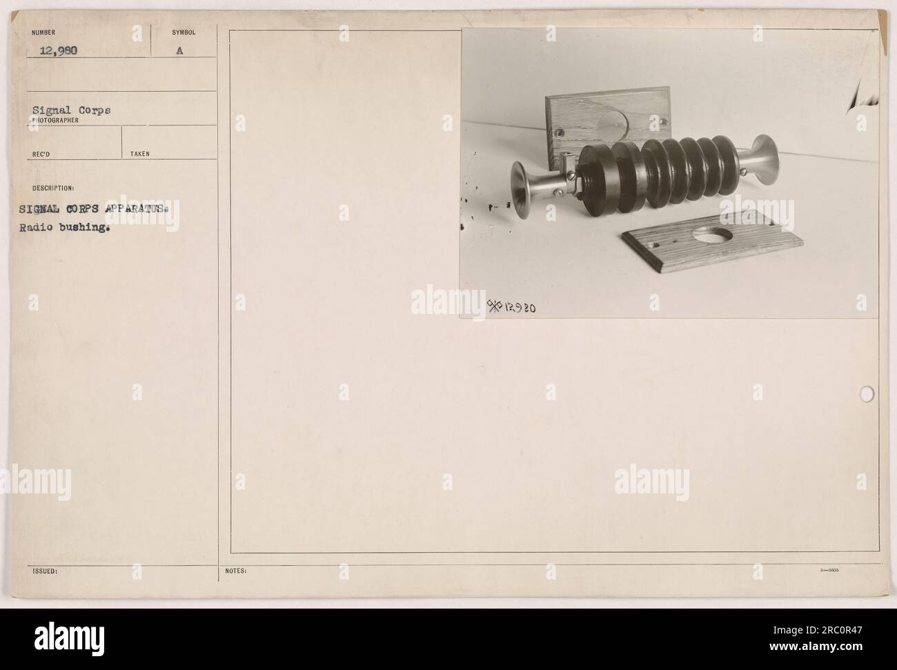 Dieses Bild zeigt eine Funkbuchse, die Teil des Signalkorps-Apparates war, das während des Ersten Weltkriegs verwendet wurde. Das Foto wurde vom Fotografen Reco aufgenommen und erhielt die Kennnummer 12.980. Stockfoto