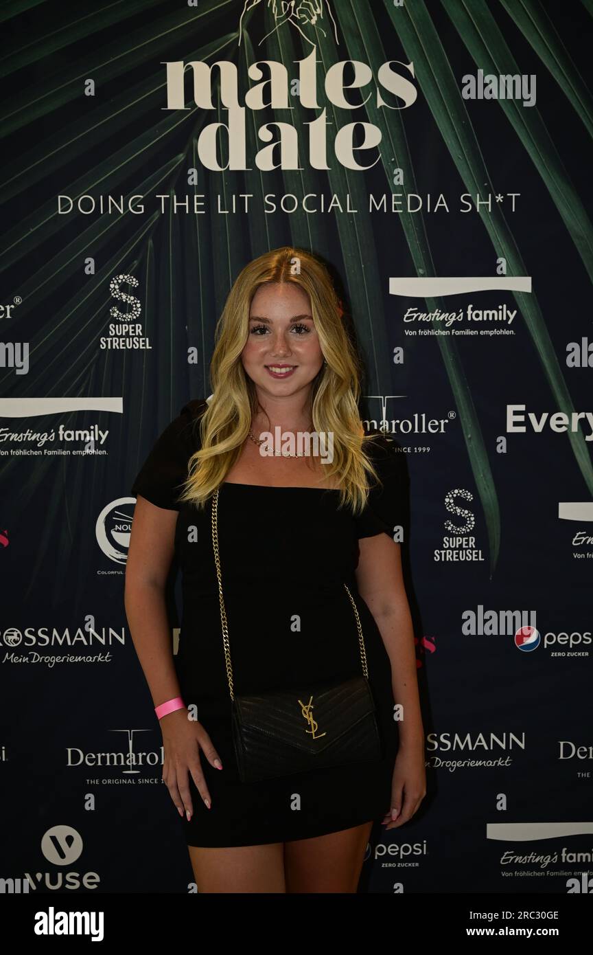 Dalia Mya Schmidt-Foß beim Mates Date Influencer Event auf der Berliner Fashion Week Frühling/Sommer 2024 in der Berliner Freiheit. Berlin, 11.07.2023 Stockfoto