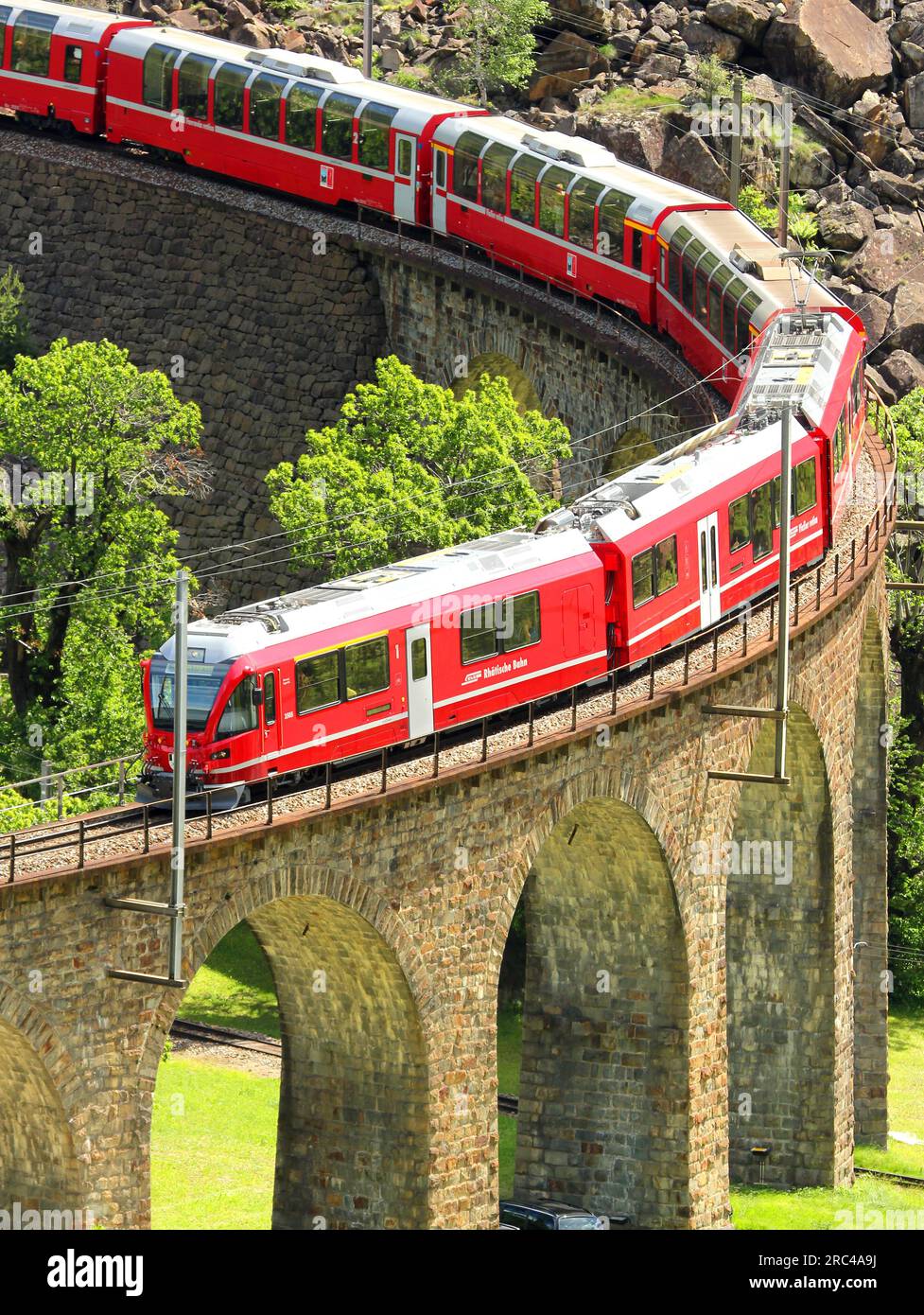 BERNINA Train, Grisons, Schweiz, Italien Stockfoto