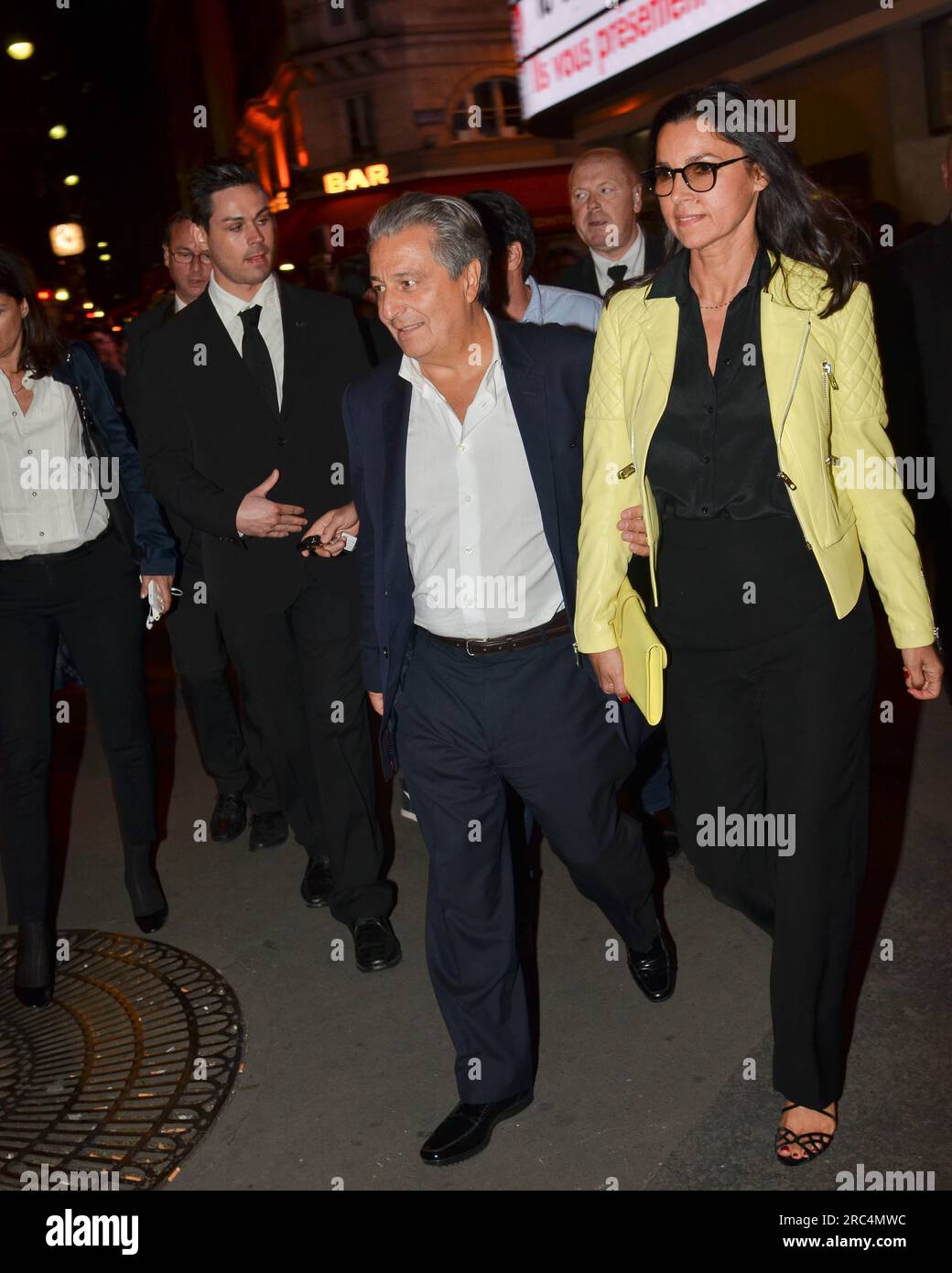 Avant-première au Grand rex : Qu'est-ce qu'on a tous fait au Bon Dieu - Paris Frankreich, 10 avril 2014. Stockfoto