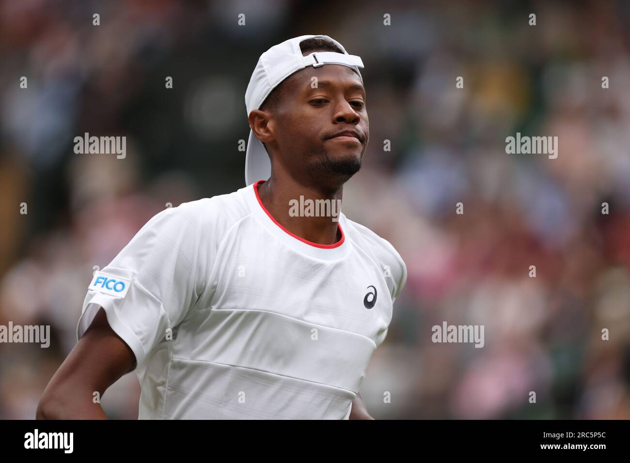 12. Juli 2023; All England Lawn Tennis and Croquet Club, London, England: Wimbledon Tennis Tournament; Christopher Eubanks während seines Spiels Daniil Medvedev Credit: Action Plus Sports Images/Alamy Live News Stockfoto