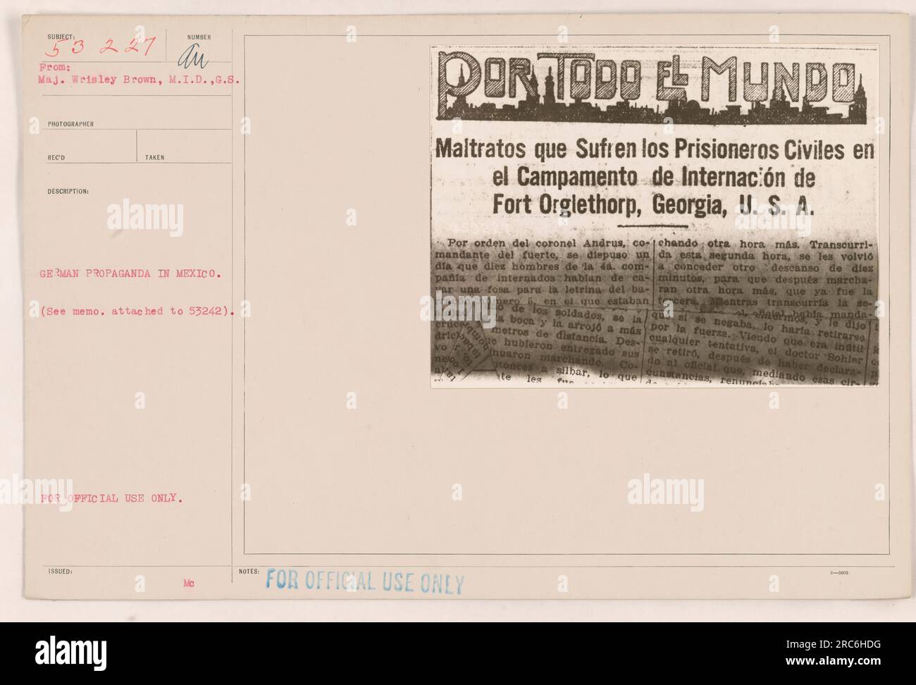 Deutsche Propaganda in Mexiko. Das Foto zeigt eine Gruppe mexikanischer Zivilisten, die von deutschen Streitkräften gefangen genommen wurden. Dies ist Teil von Deutschlands Versuch, Unterstützung zu gewinnen und Unruhen in Mexiko während des Ersten Weltkriegs zu stiften Das Bild stammt von Major Wrisley Brown, M.I.D., G.S., der ein Fotograf war, der amerikanische Militäraktionen während des Krieges dokumentierte. Stockfoto