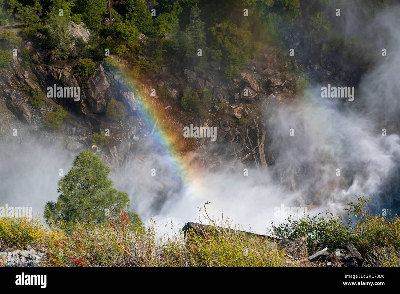 Der O'Shaughnessy-Staudamm ist verantwortlich für die Einrichtung des Hetch Hetchy-Reservoirs im Yosemite-Nationalpark, Kalifornien, USA. Stockfoto