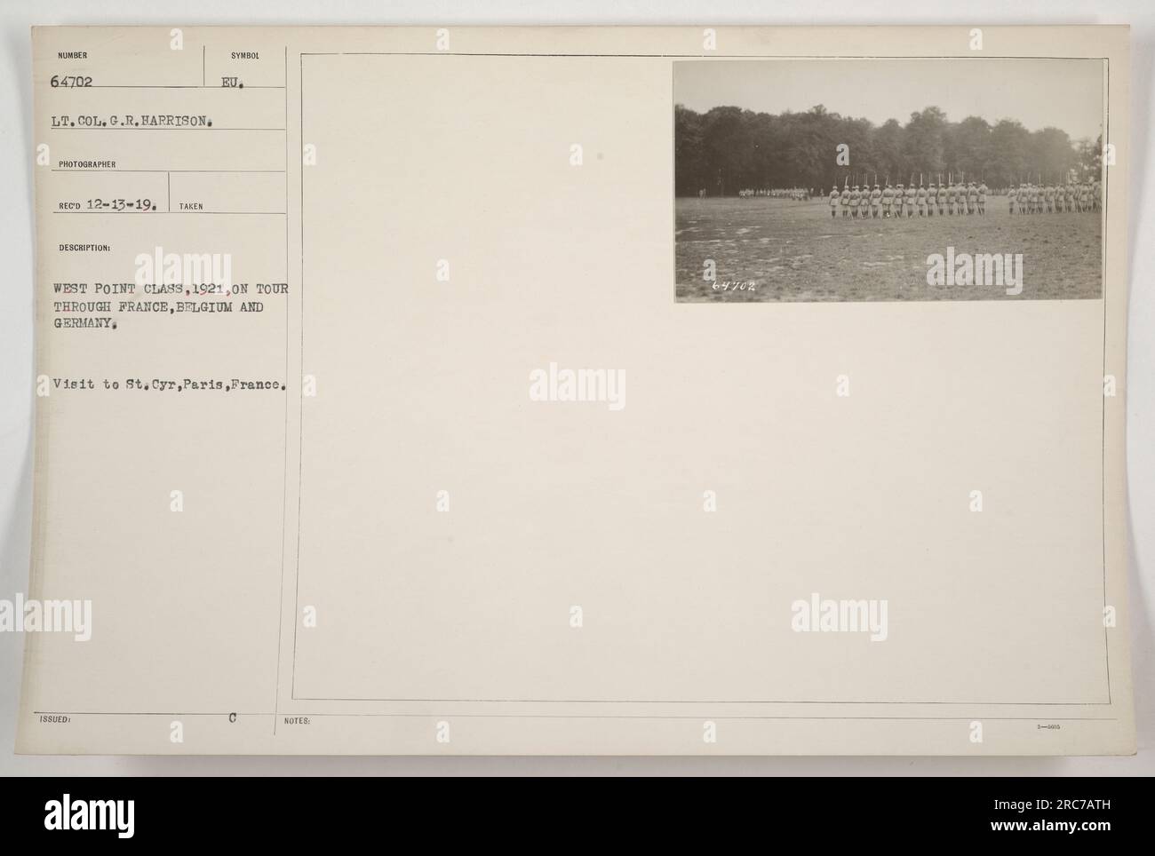 West Point Klasse 1921 bei Besuch von St. Cyr in Paris, Frankreich während ihrer Reise durch Frankreich, Belgien und Deutschland. Das Foto wurde von Lieutenant Colonel G.R. gemacht Harrison am 13. Dezember 1919. Dies ist ein offizielles Foto mit der Beschreibung und den mitgelieferten Notizen. Stockfoto