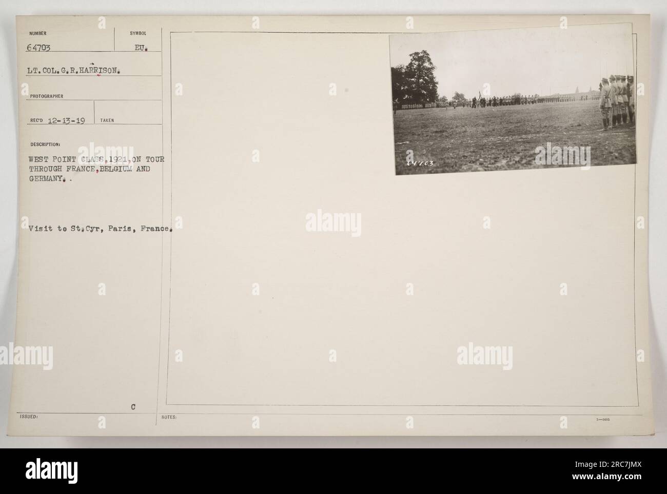 Schüler der West Point-Klasse aus dem Jahr 1921 auf einer Tour durch Frankreich, Belgien und Deutschland. Das Foto zeigt ihren Besuch in St. Cyr in Paris, Frankreich. Das Bild wurde von Lieutenant Colonel G.R. aufgenommen Harrison am 13. Dezember 1919. Die Beschreibung finden Sie in RECO 12-13-19. Stockfoto