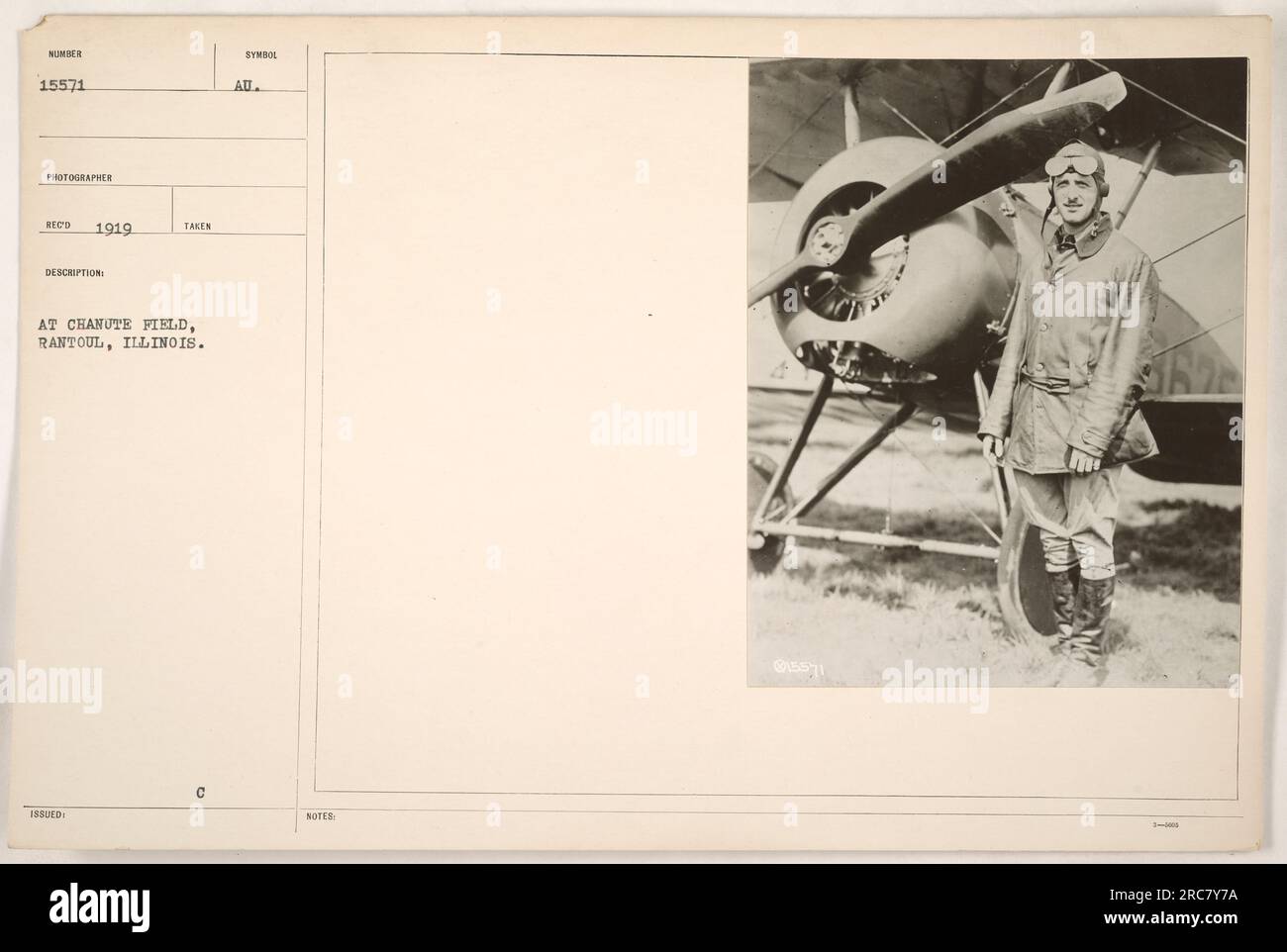 Soldaten des amerikanischen Militärs, die während des Ersten Weltkriegs an Übungen im Chanute Field in Rantoul, Illinois, teilnahmen. Dieses Foto wurde 1919 aufgenommen und trägt die Bezeichnung 111-SC-15571. Stockfoto