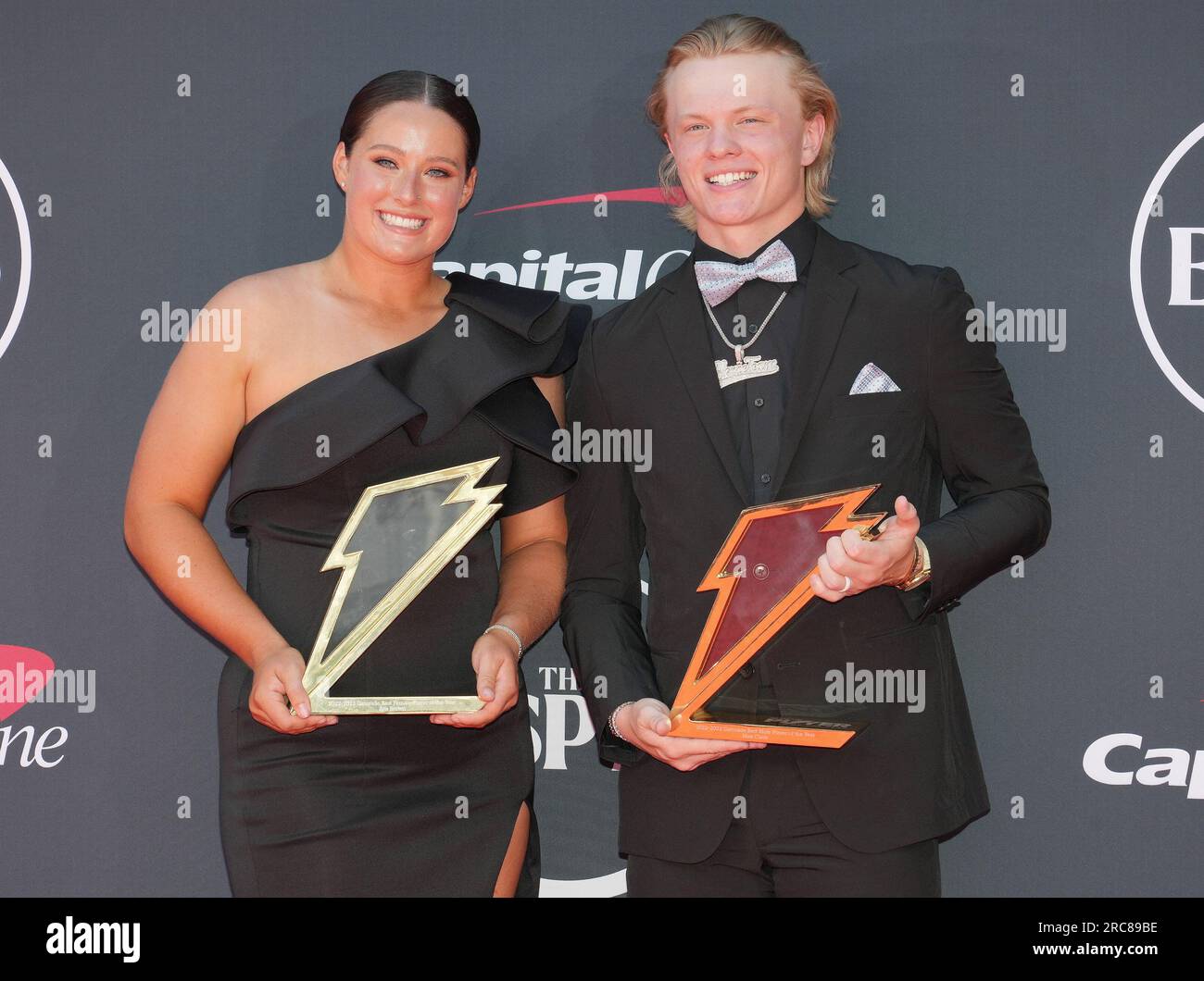 (L-R) Ava Brown und Max Clark treffen am Mittwoch, den 12. Juli 2023, bei den ESPY Awards 2023 im Dolby Theatre in Hollywood, Kalifornien, ein. (Foto: Sthanlee B. Mirador/Sipa USA) Stockfoto