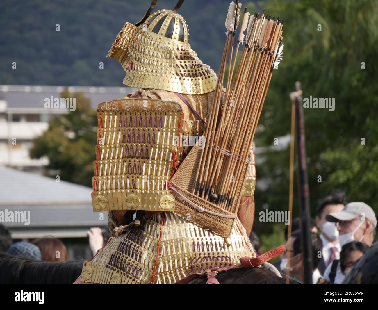 Samourai bei der kostümierten Prozession von Jidai Matsuri in Kyoto, oktober 2022 Stockfoto