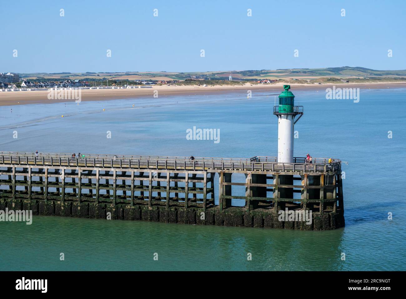 Calais, Frankreich - 9. Juli 2023: West Jetty von der Fähre Stockfoto