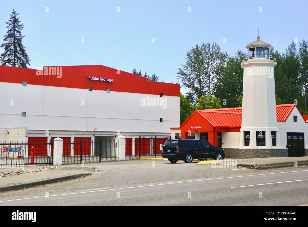 Öffentliche Lagereinheiten am Straßenrand Gebäude Renton Washington State USA Stockfoto
