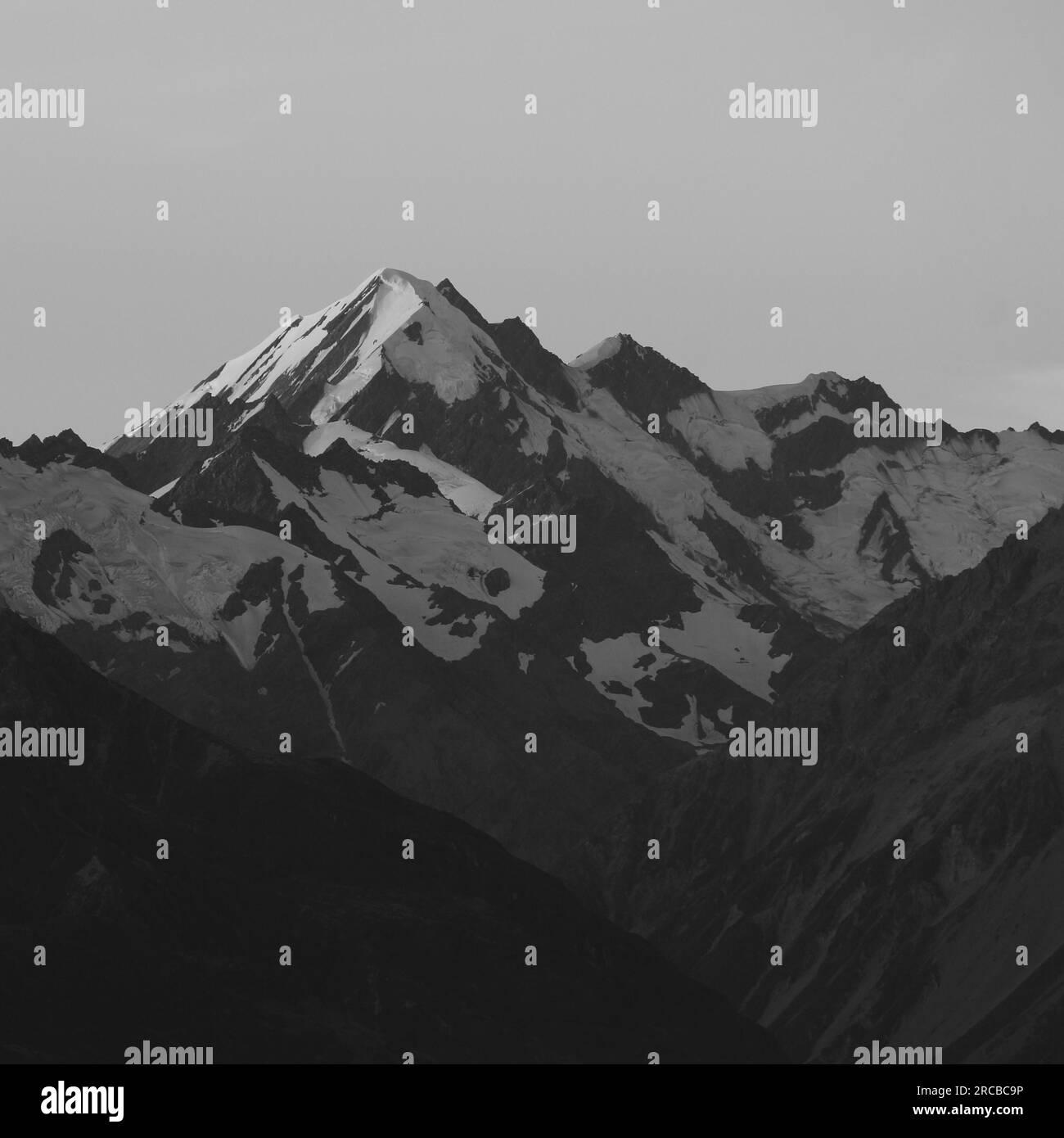 Mount La Perouse bei Sonnenuntergang. Südliche Alpen, Neuseeland Stockfoto