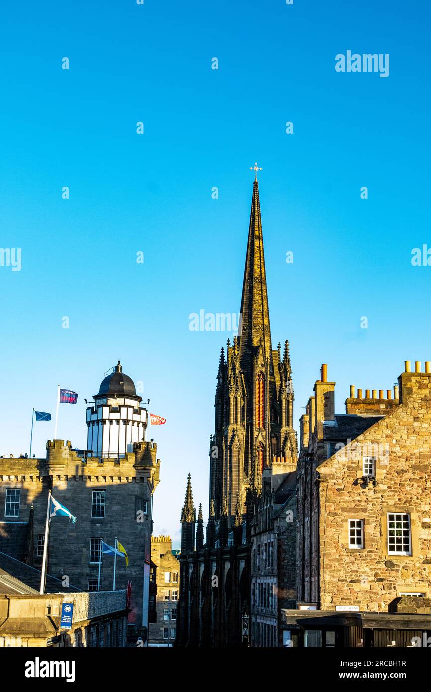 Wunderschöne Aufnahmen von Edinburgh City, aufgenommen in Schottland Stockfoto