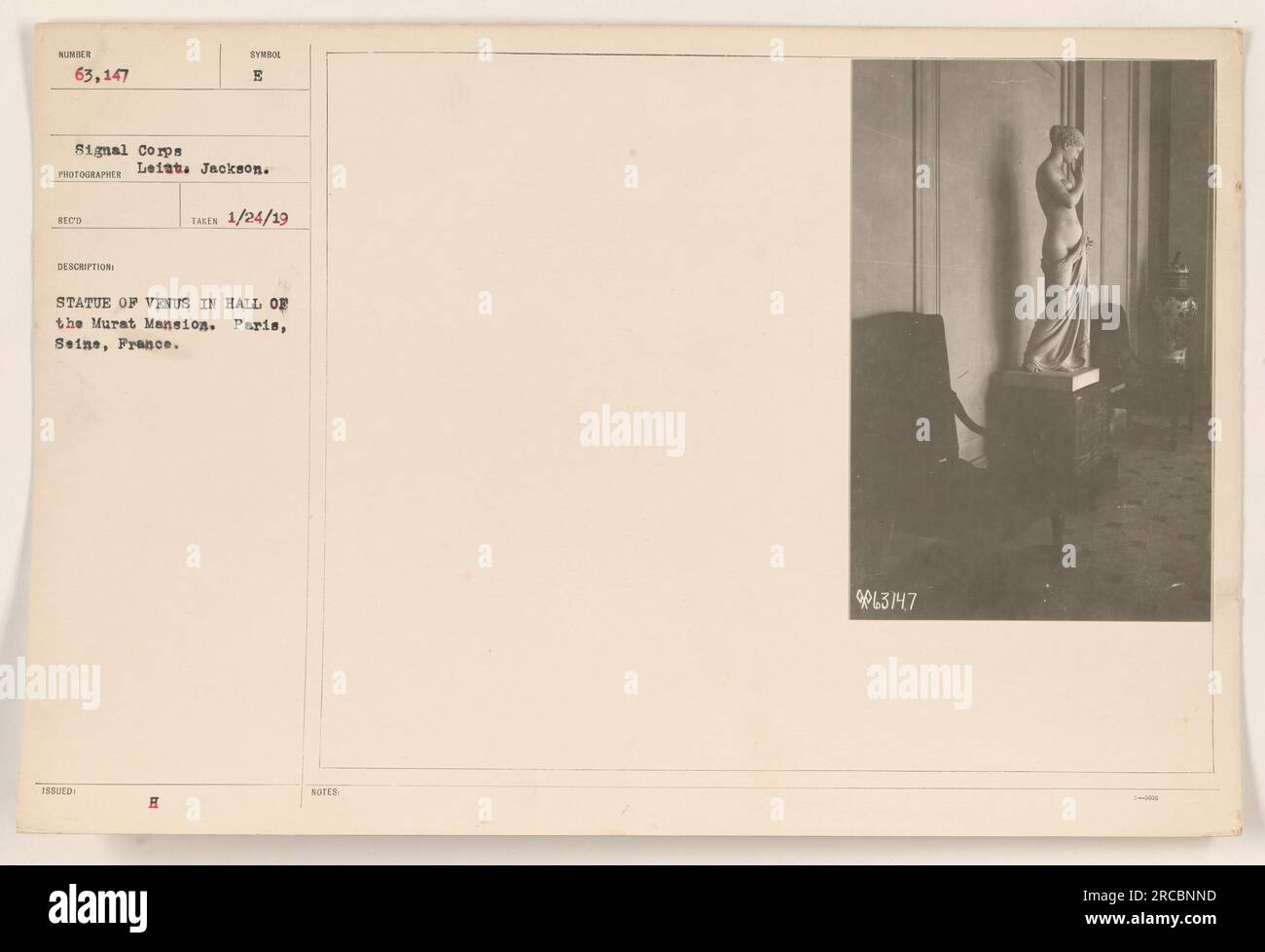 Statue der Venus in der Halle des Murat Mansion, Paris, Frankreich