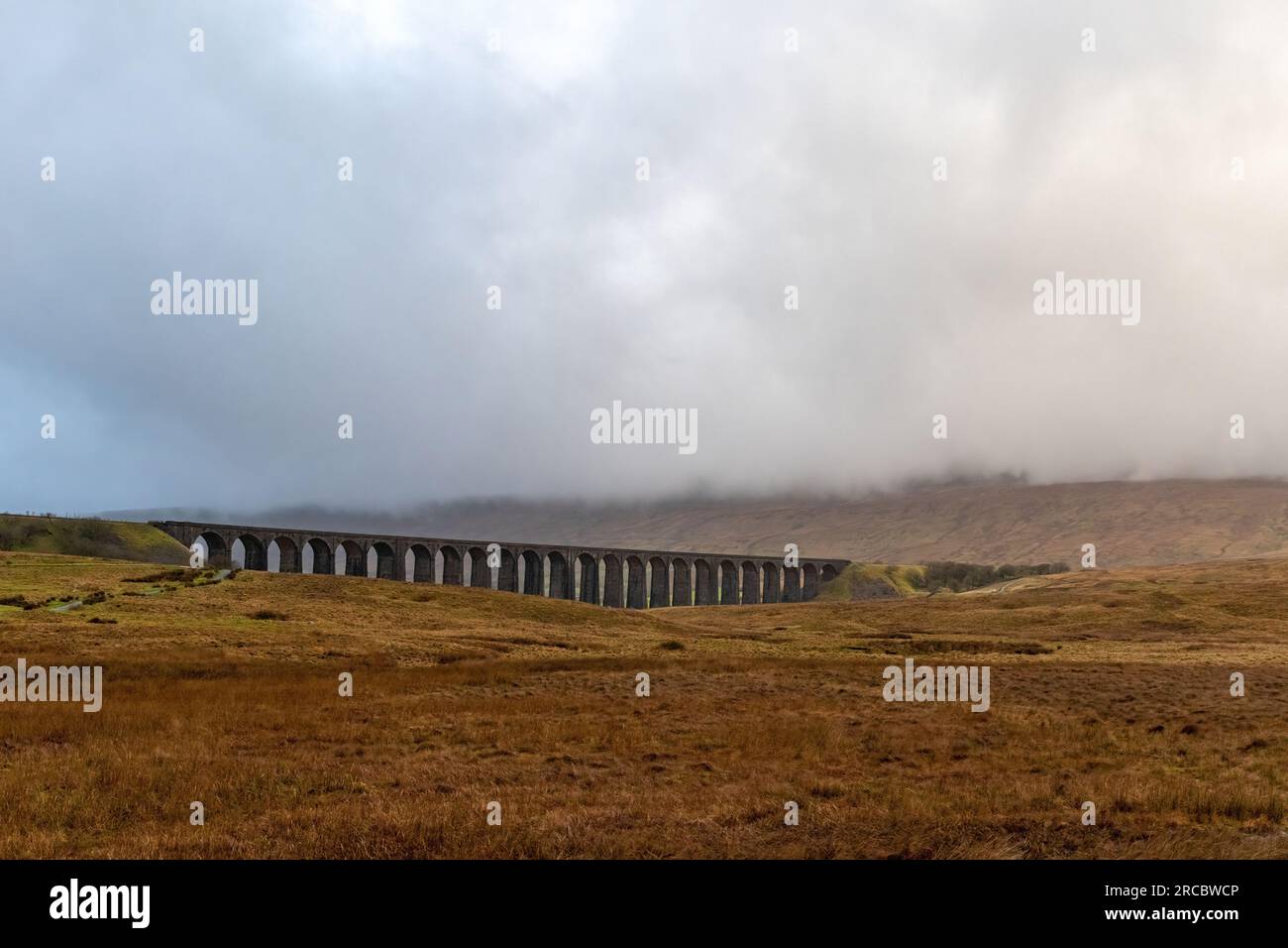 Wunderschöne Aufnahmen während meiner Reise zum Ribblehead Viaduct Stockfoto