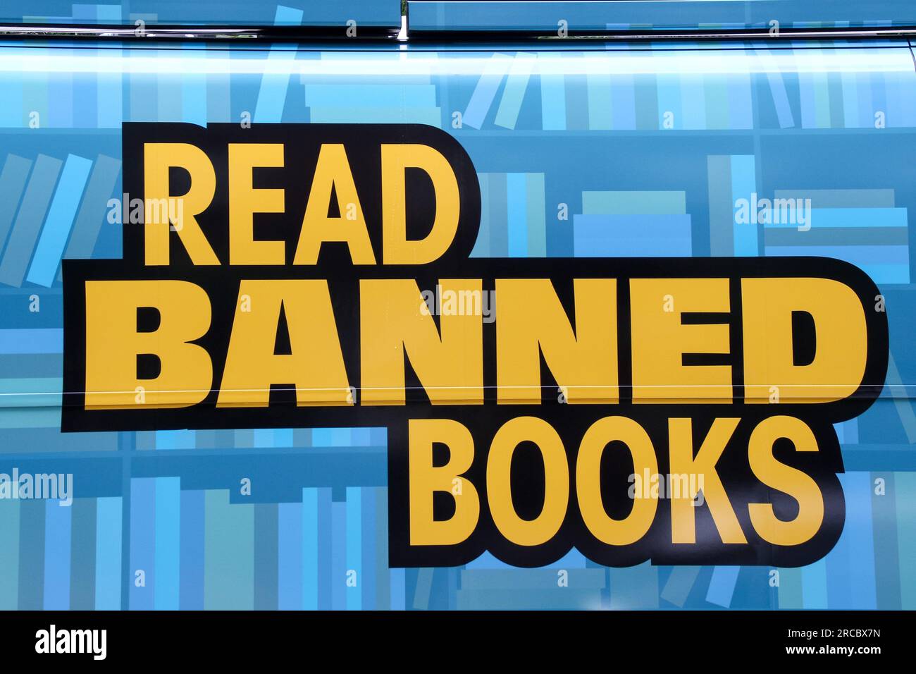 Das Logo von „I Read Banned Books“ wird am 13. Juli 2023 auf MoveOn
